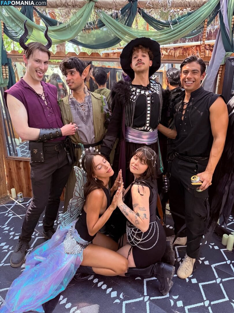 Erin Dougal / Smosh / erindougal Naakt OnlyFans  Gelekte foto #7
