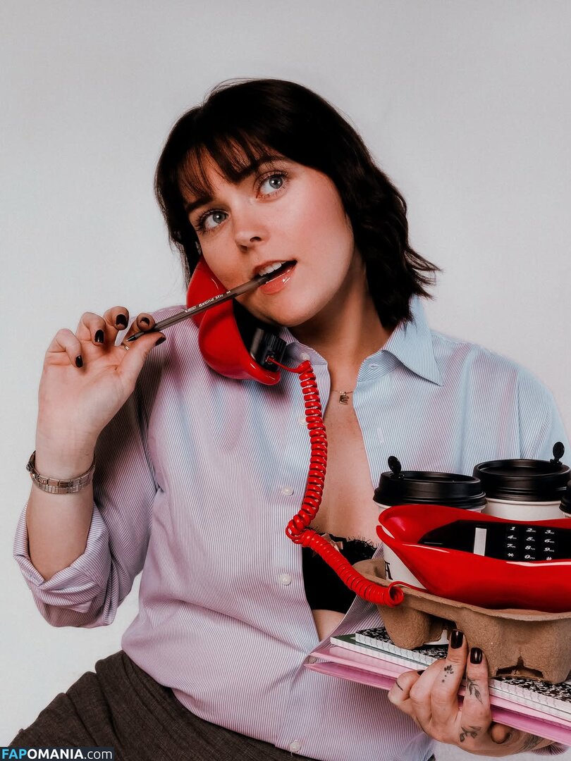Erin Dougal / Smosh / erindougal Naakt OnlyFans  Gelekte foto #13