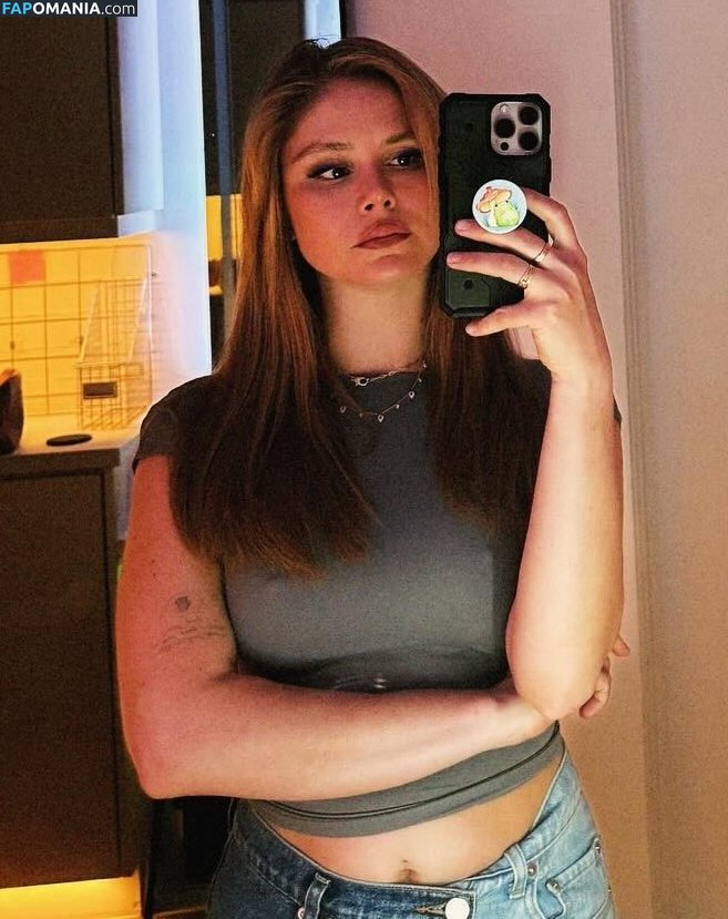 Erin Moriarty / erinelairmoriarty Naakt OnlyFans  Gelekte foto #455