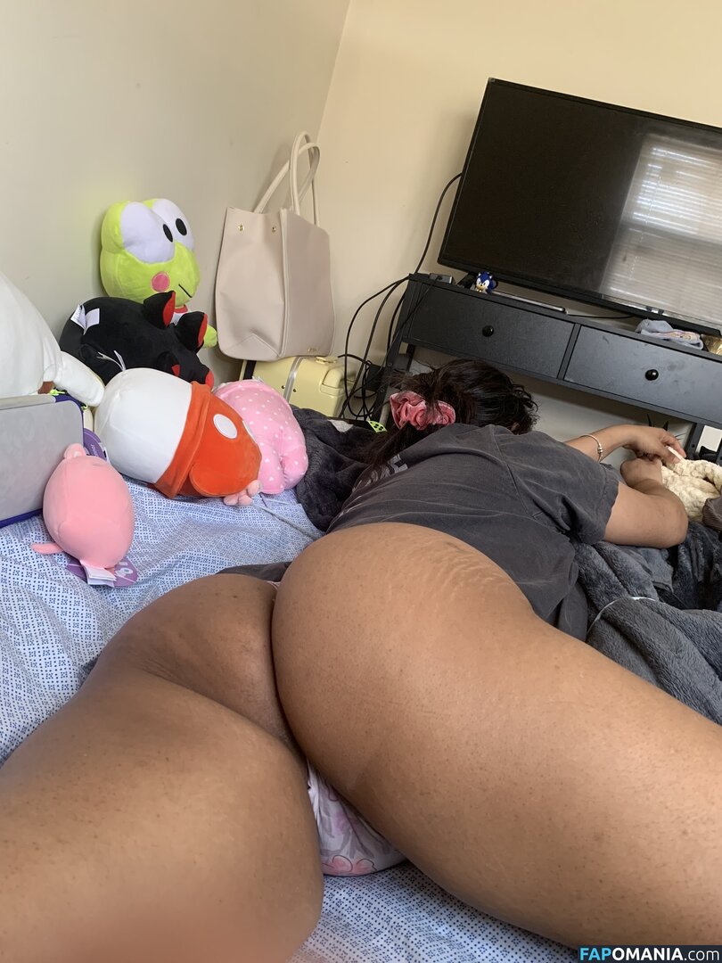 Eromahou / https: Naakt OnlyFans  Gelekte foto #5