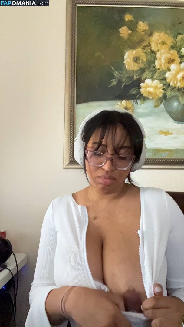 Eromahou / https: Naakt OnlyFans  Gelekte foto #8