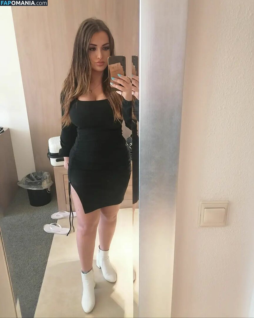 Esmeralda / Esmireal / esmeralda111 Naakt OnlyFans  Gelekte foto #1