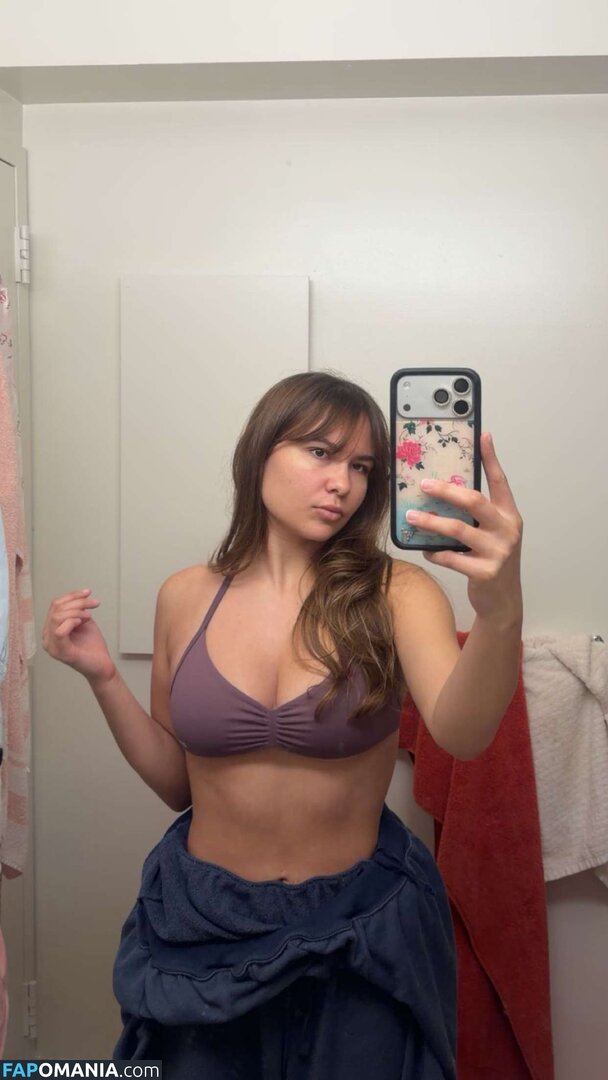 Ester Dobrik / esterrdobrik Naakt OnlyFans  Gelekte foto #19
