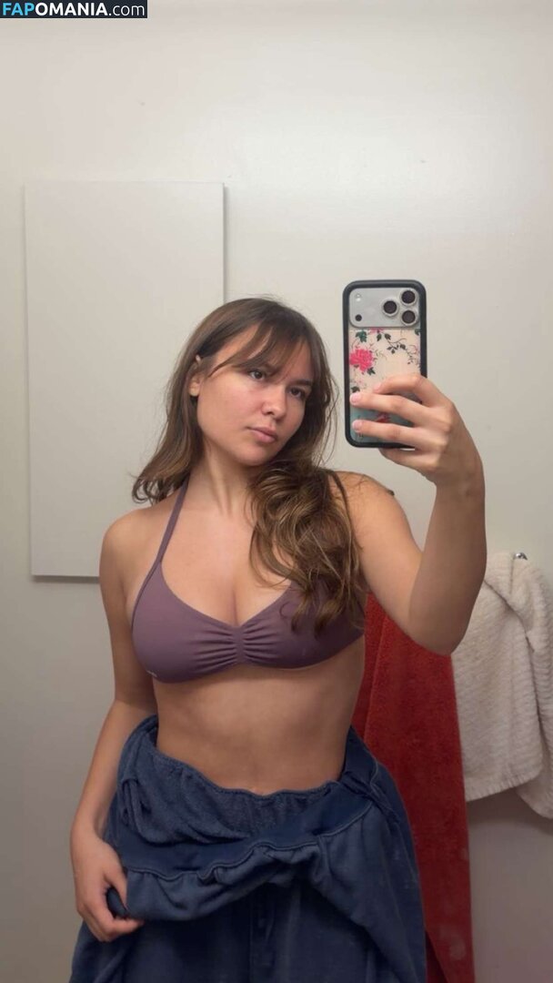 Ester Dobrik / esterrdobrik Naakt OnlyFans  Gelekte foto #20