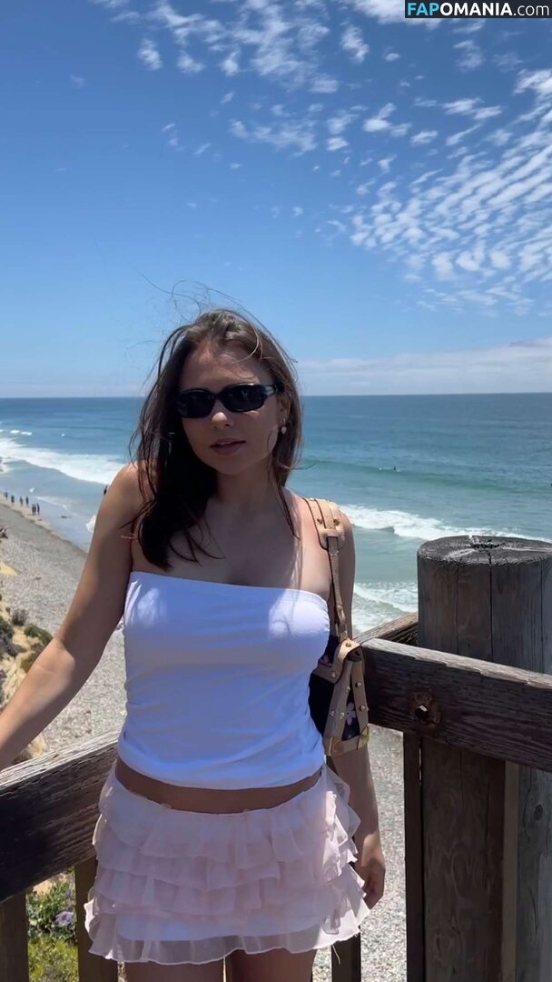 Ester Dobrik / esterrdobrik Naakt OnlyFans  Gelekte foto #78