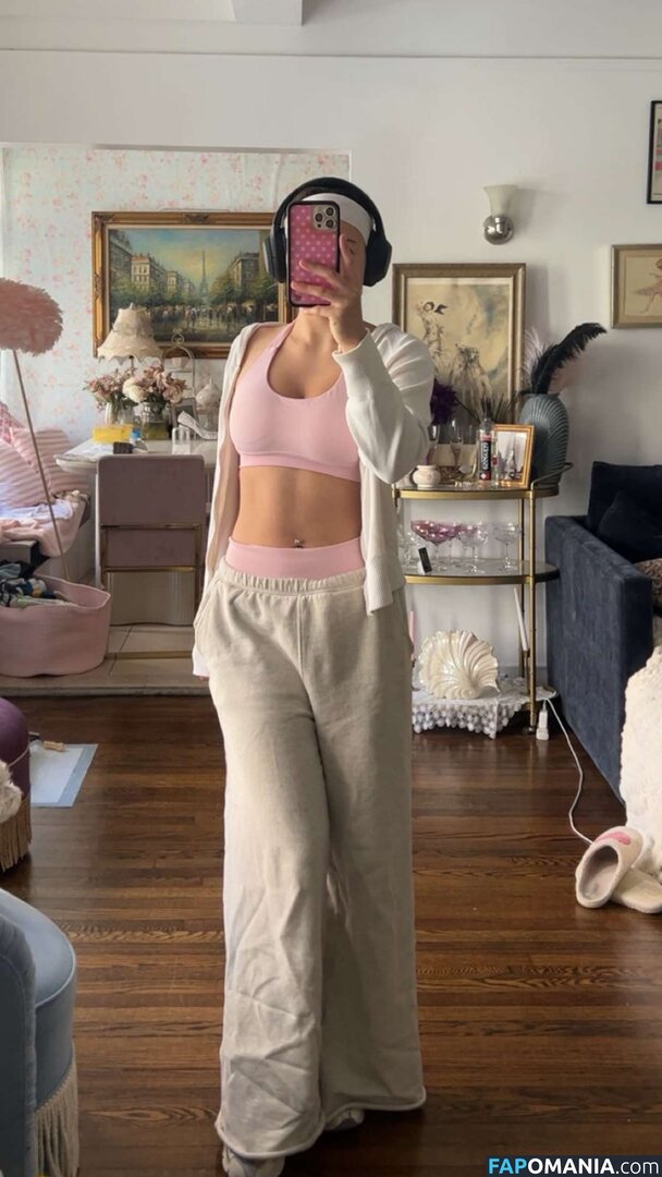 Ester Dobrik / esterrdobrik Naakt OnlyFans  Gelekte foto #81