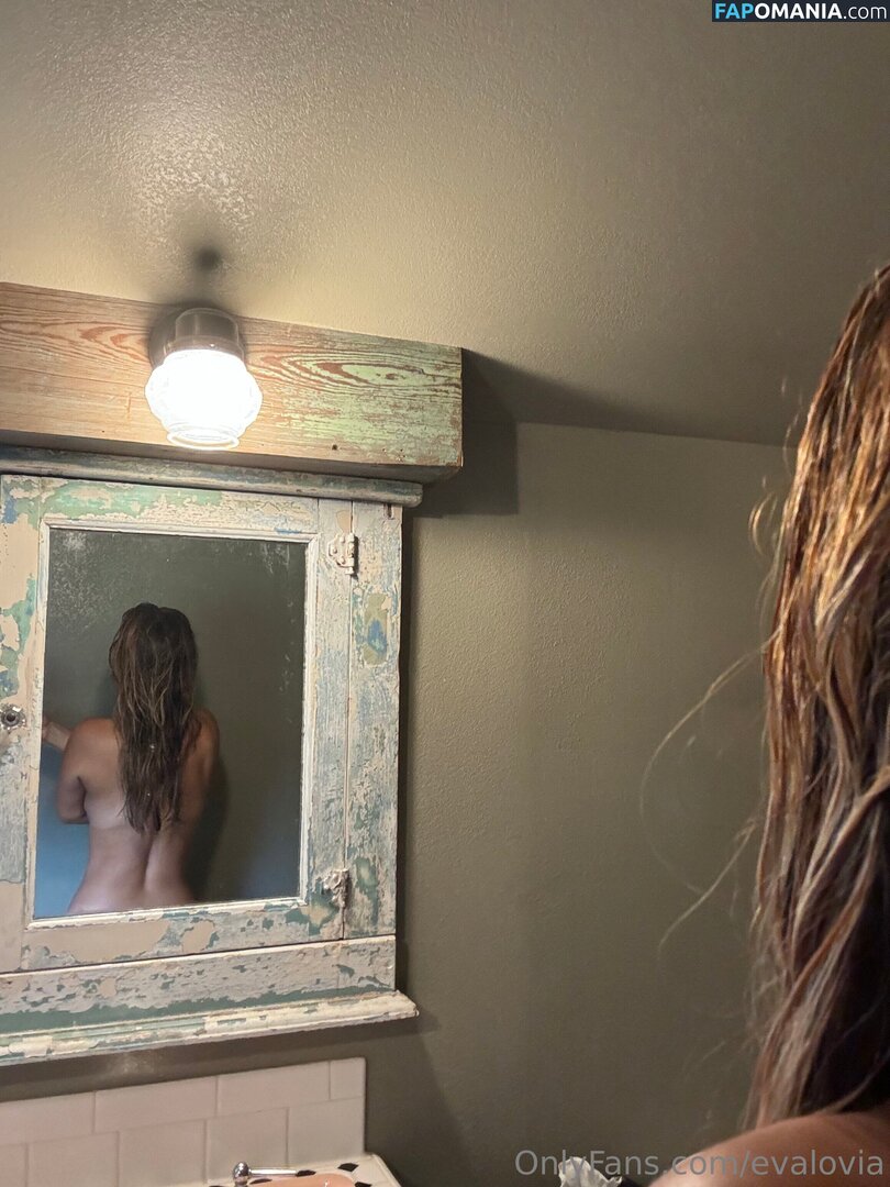 Eva Lovia / Fallinlovia / evalovia / https: Naakt OnlyFans  Gelekte foto #1746