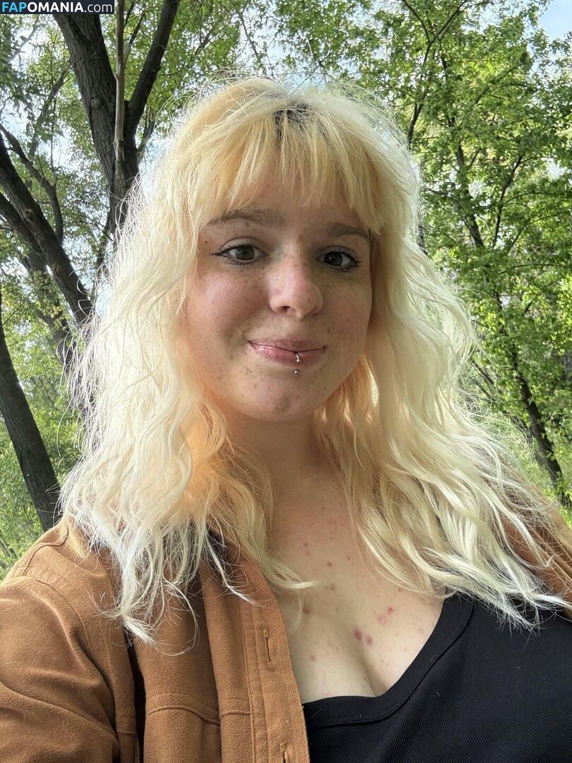 EveLinaIve / evelina / evelina-ive Naakt OnlyFans  Gelekte foto #5
