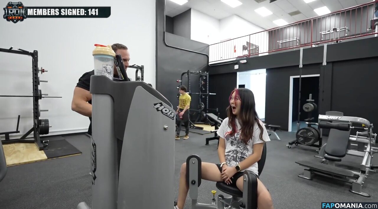 ExtraEmily / extra.emilay / extraemilyy / extremly_cute Naakt OnlyFans  Gelekte foto #7