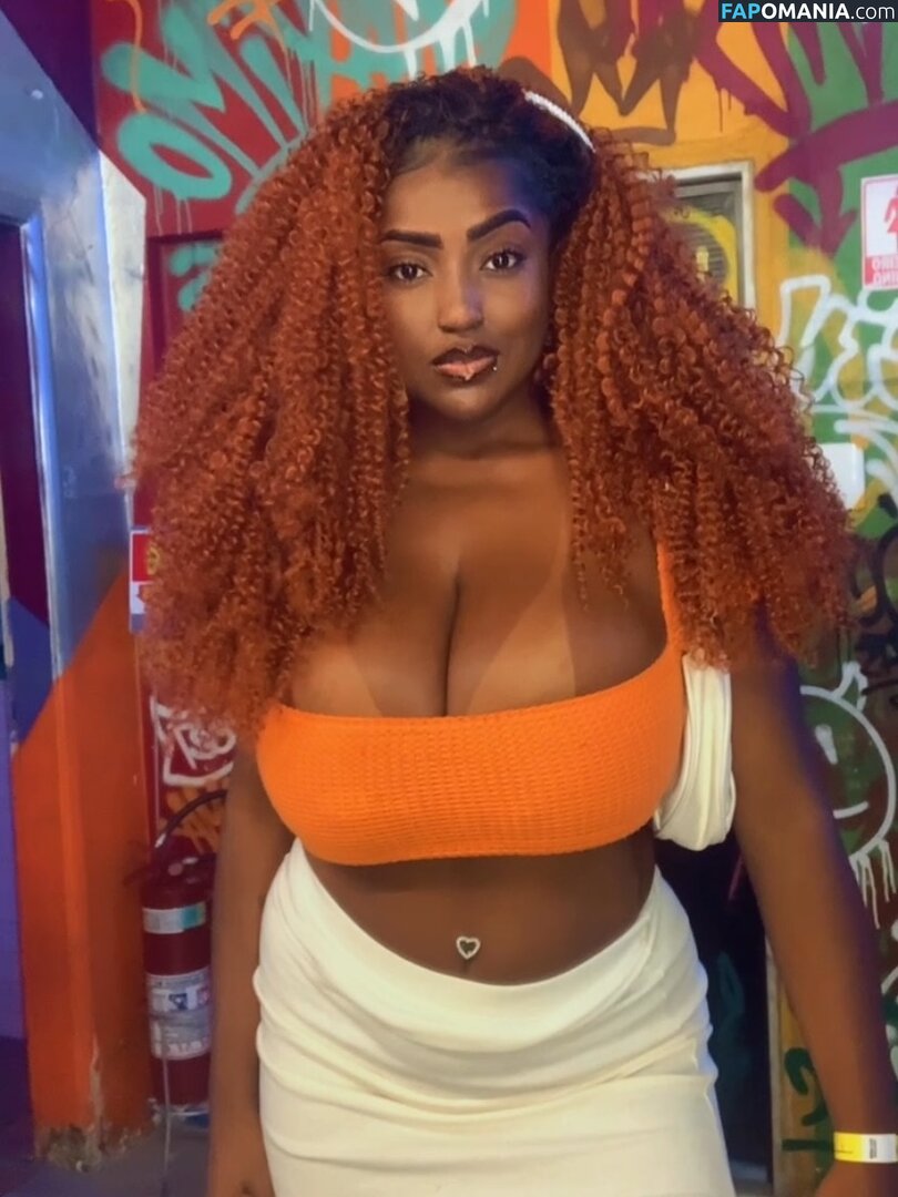 Faellaz12 / Rafaella Nogueira Naakt OnlyFans  Gelekte foto #1