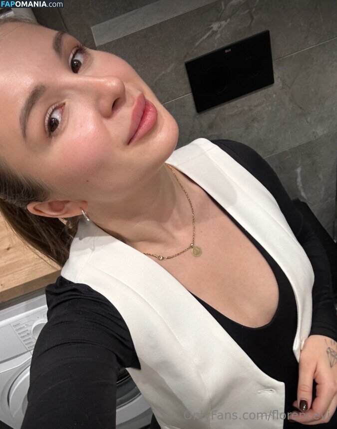 florencegiven / florencevi Naakt OnlyFans  Gelekte foto #20