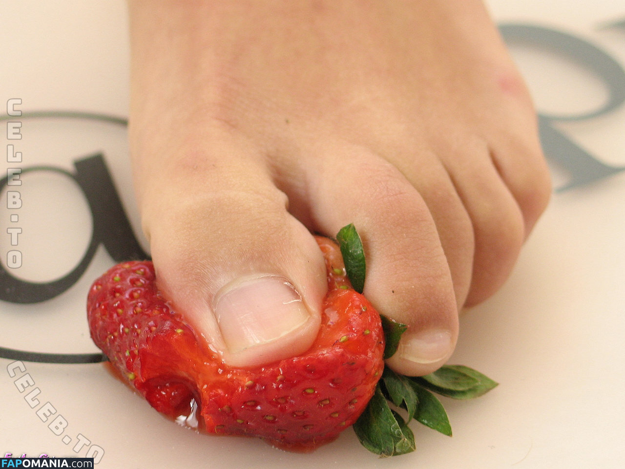 Footlovegirls Naakt OnlyFans  Gelekte foto #31