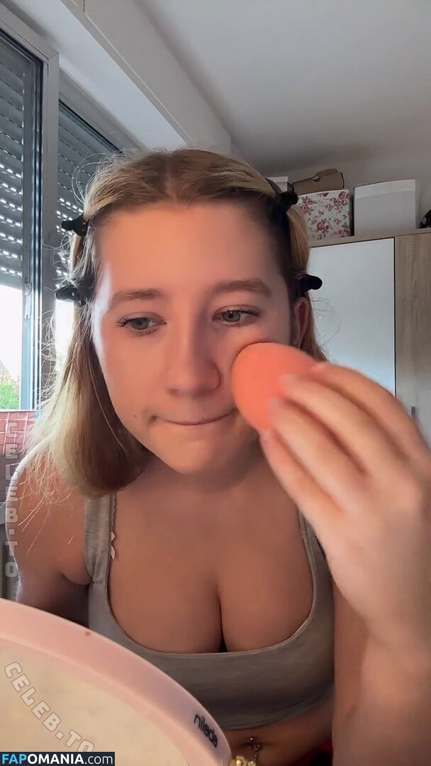 franziihtz / franziiiiihtz Naakt OnlyFans  Gelekte foto #2