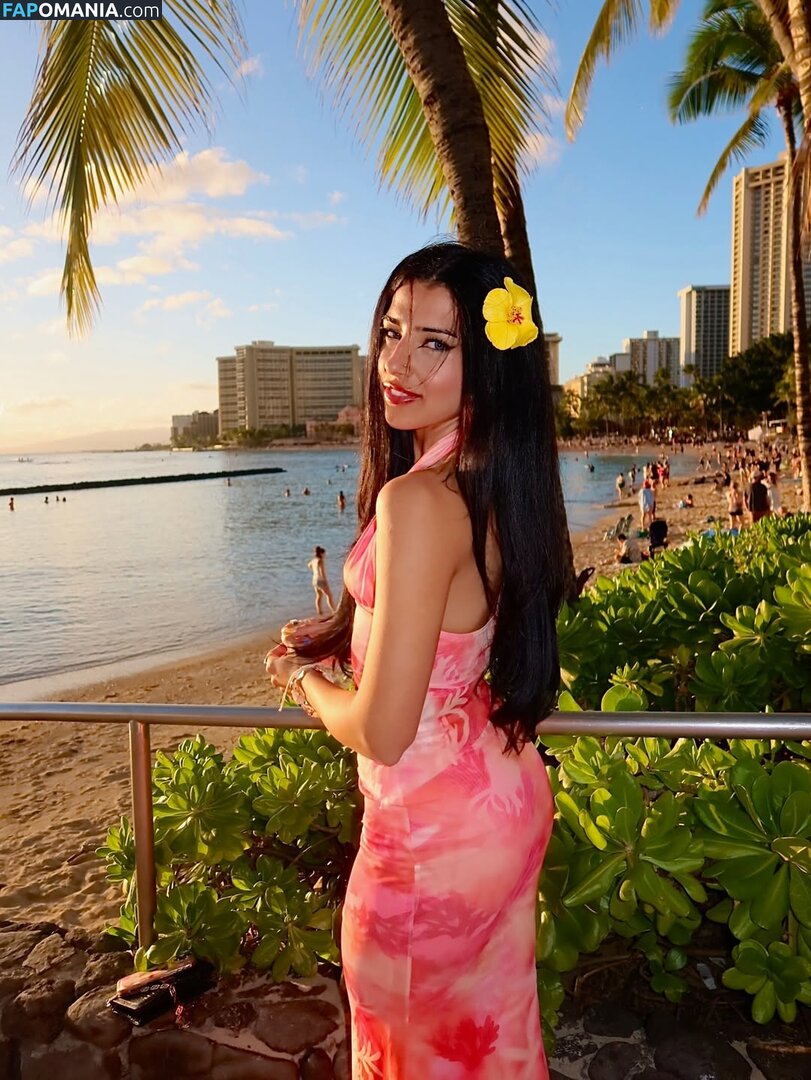 Gal Akbari / gal.qal / officialonlygal Naakt OnlyFans  Gelekte foto #2