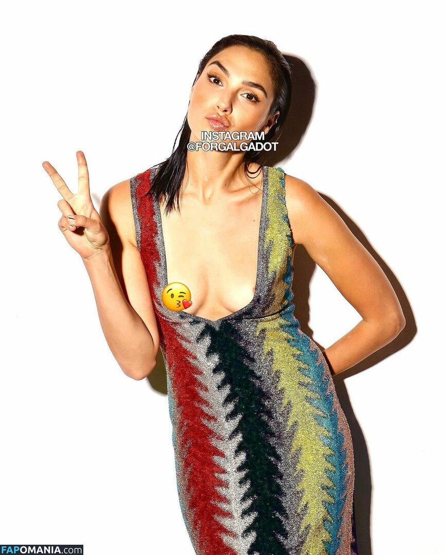 Gal Gadot / gal_gadot / https: / inked_hriss Naakt OnlyFans  Gelekte foto #113