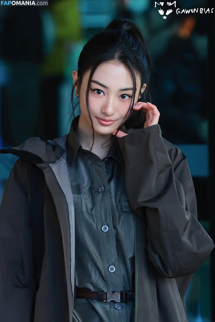 Gawon / Lee Ga-won / MEOVV_GAWON / gawon_moevv / https: / 이가원 MEOVV Naakt OnlyFans  Gelekte foto #15