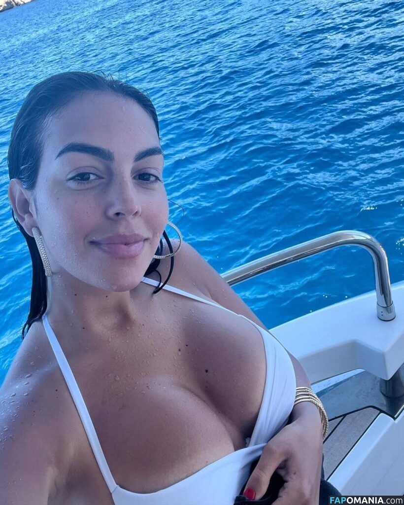 Georgina Rodriguez / georginagio Naakt OnlyFans  Gelekte foto #7