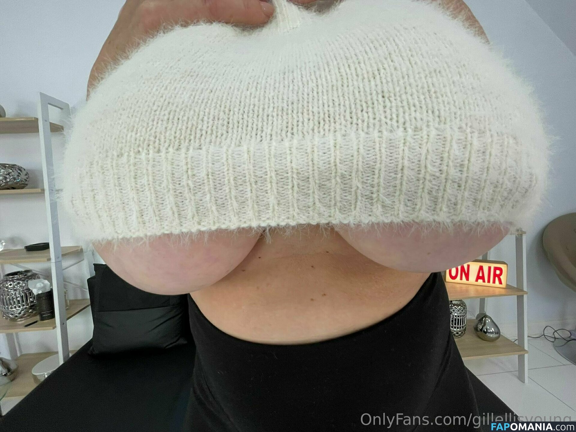 Gill Ellis-Young / Lady Sonia / gillellisyoung Naakt OnlyFans  Gelekte foto #196