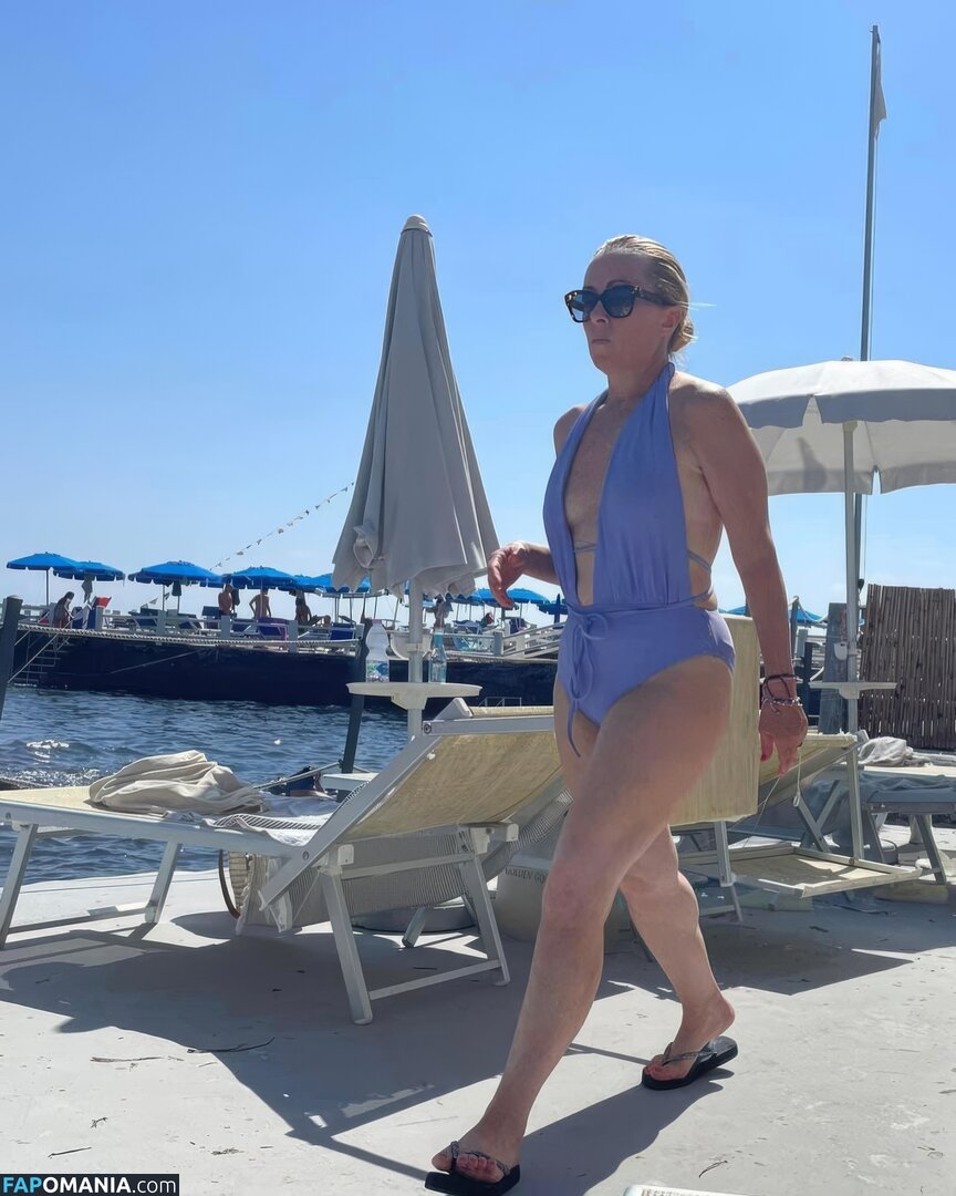 Giorgia Meloni / Italian Prime Minister 🇮🇹 / giorgiameloni Naakt OnlyFans  Gelekte foto #3