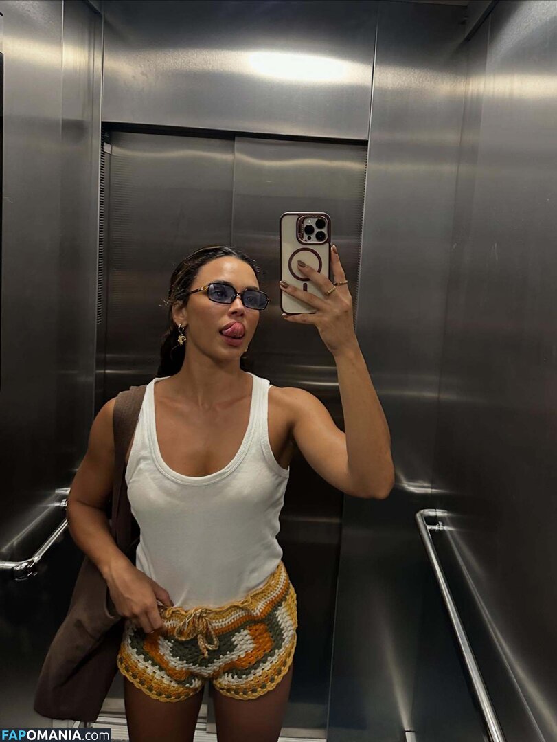 Giovana Cordeiro / cordeirogi Naakt OnlyFans  Gelekte foto #3