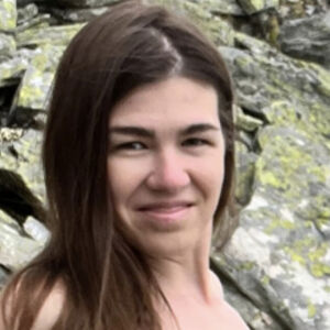 girlinmountain