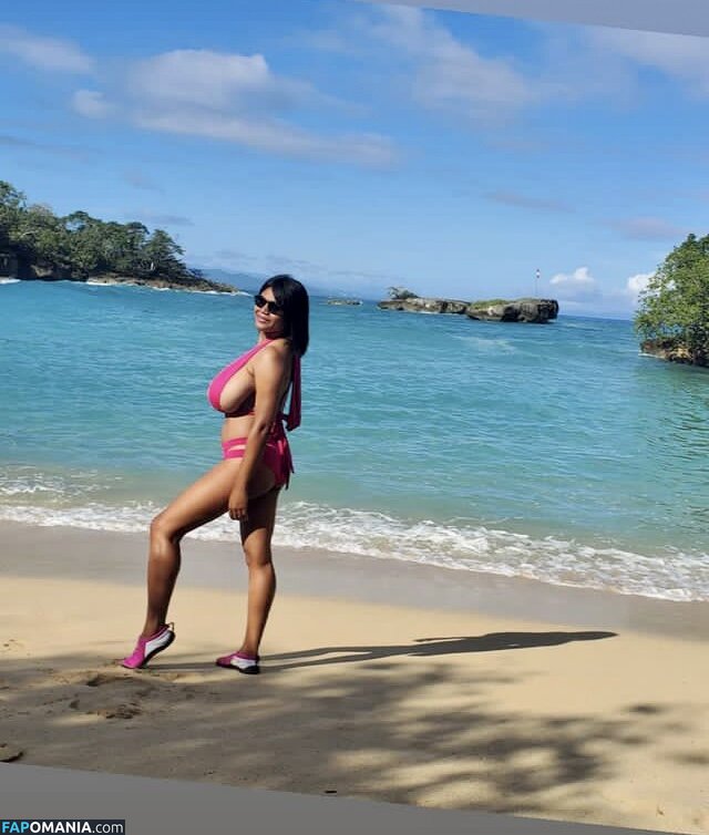 Gisselle F / gigisselle / gissy1207 Naakt OnlyFans  Gelekte foto #14