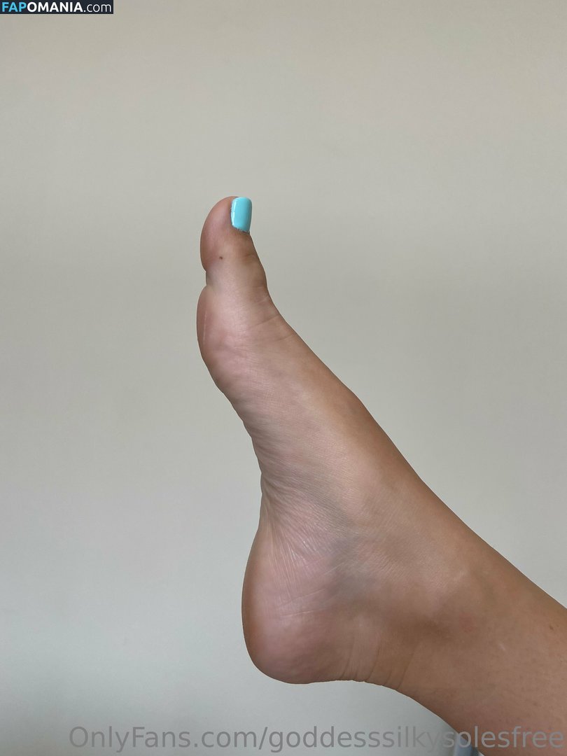 goddesssilkysolesfree / theeepursuitofselflove Naakt OnlyFans  Gelekte foto #1