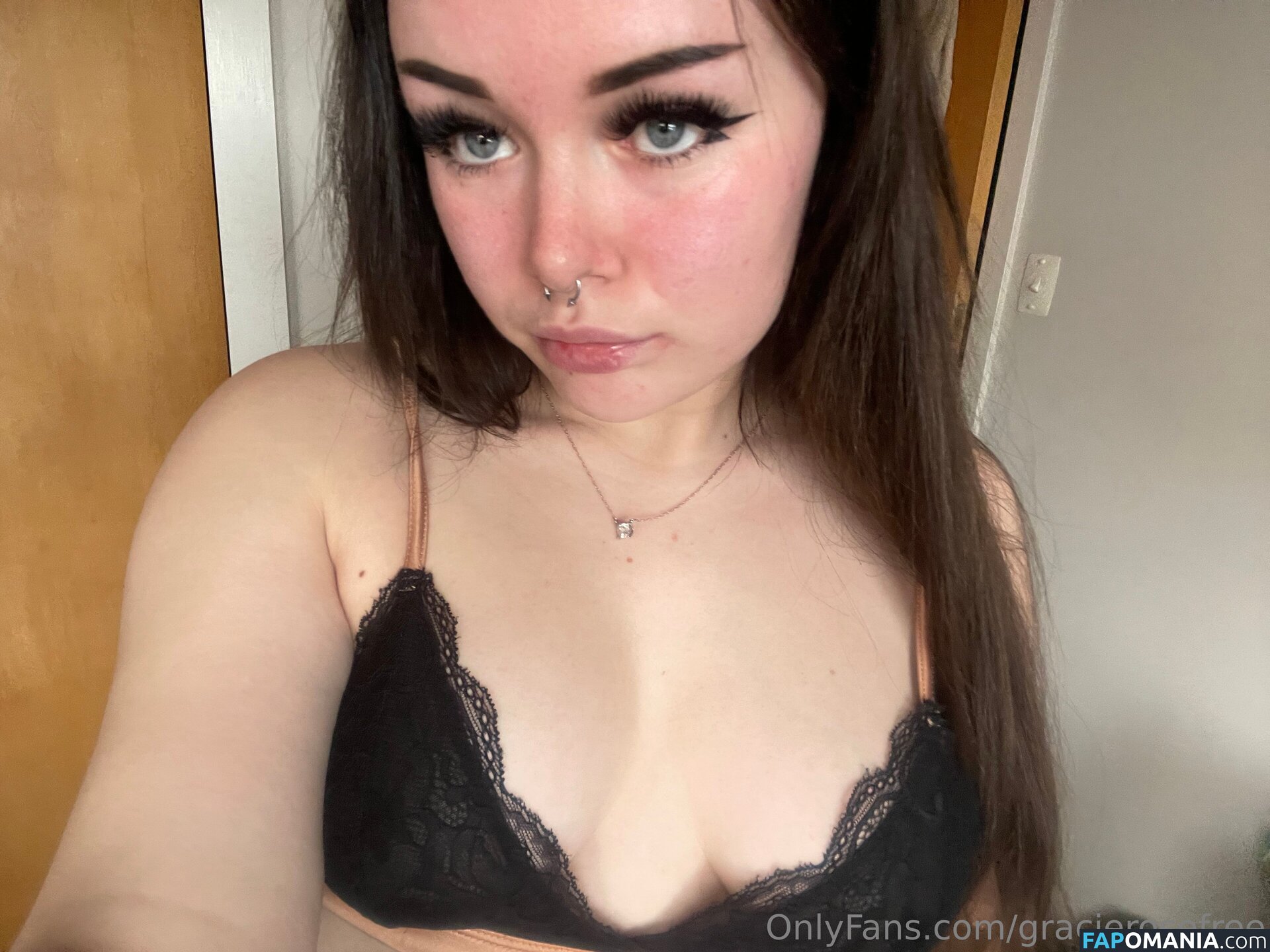 graciefree_ / gracierosefree Naakt OnlyFans  Gelekte foto #3