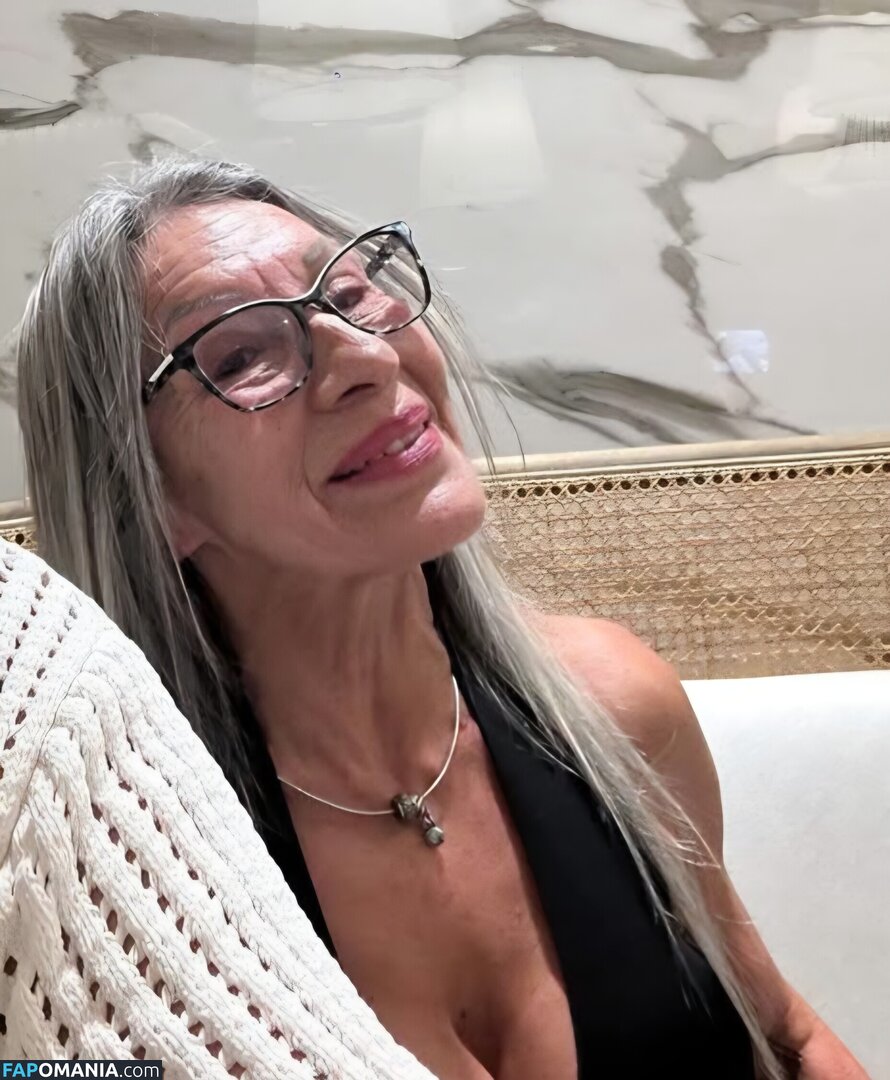 Tania Maria Martins / grandmathediamond / tania.mariamartins Naakt OnlyFans  Gelekte foto #3