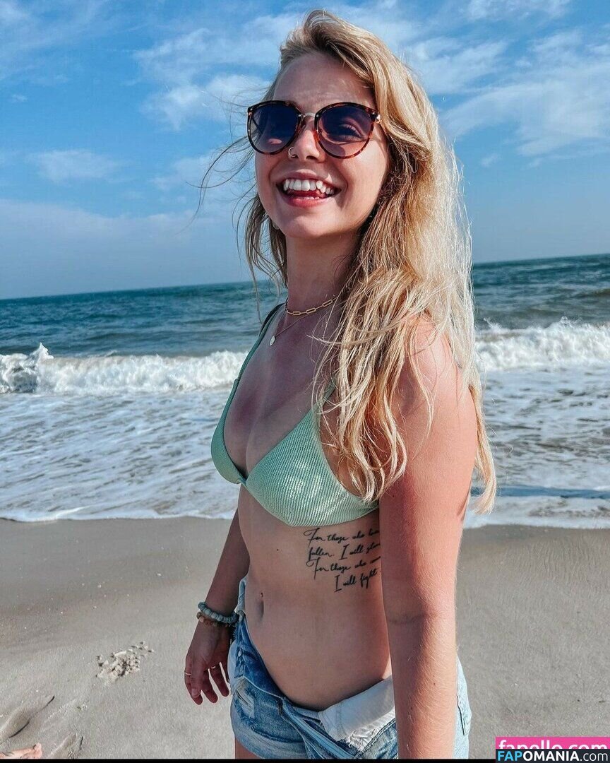 Hailee Andkendra Naakt OnlyFans  Gelekte foto #1