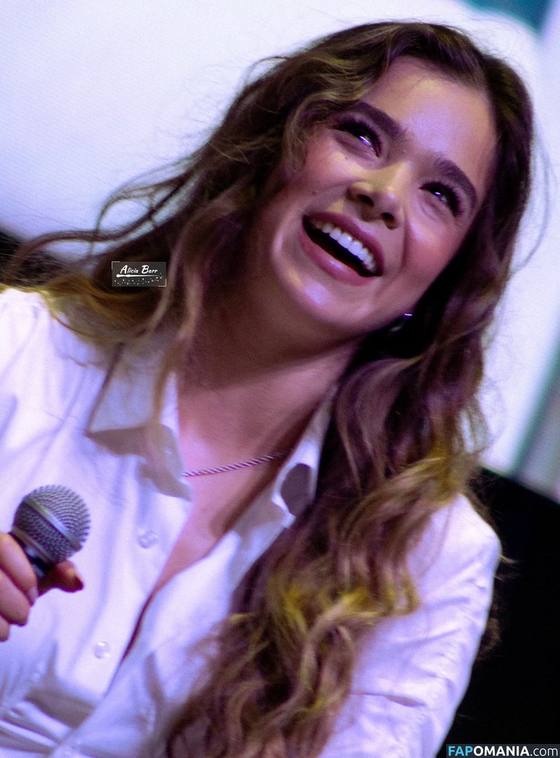 Hailee Steinfeld / haileesteinfeld / https: Naakt OnlyFans  Gelekte foto #132