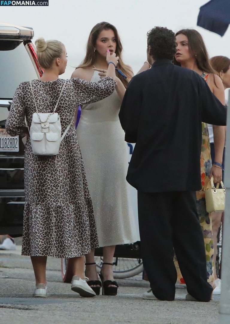 Hailee Steinfeld / haileesteinfeld / https: Naakt OnlyFans  Gelekte foto #141