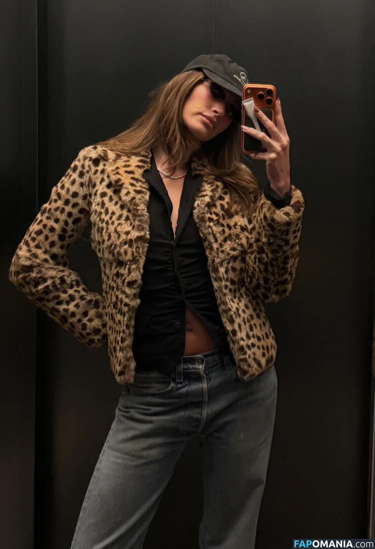 Hailey Baldwin Bieber / haileybieber Naakt OnlyFans  Gelekte foto #657