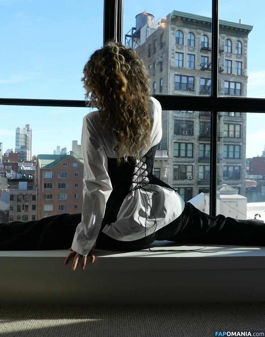 Haley Lu Richardson / haleyluhoo Naakt OnlyFans  Gelekte foto #199