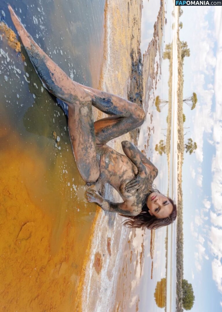 hanniessy Naakt OnlyFans  Gelekte foto #3