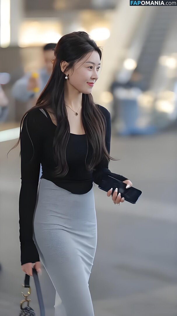 hanyi / 韩艺 Hanyi Naakt OnlyFans  Gelekte foto #3