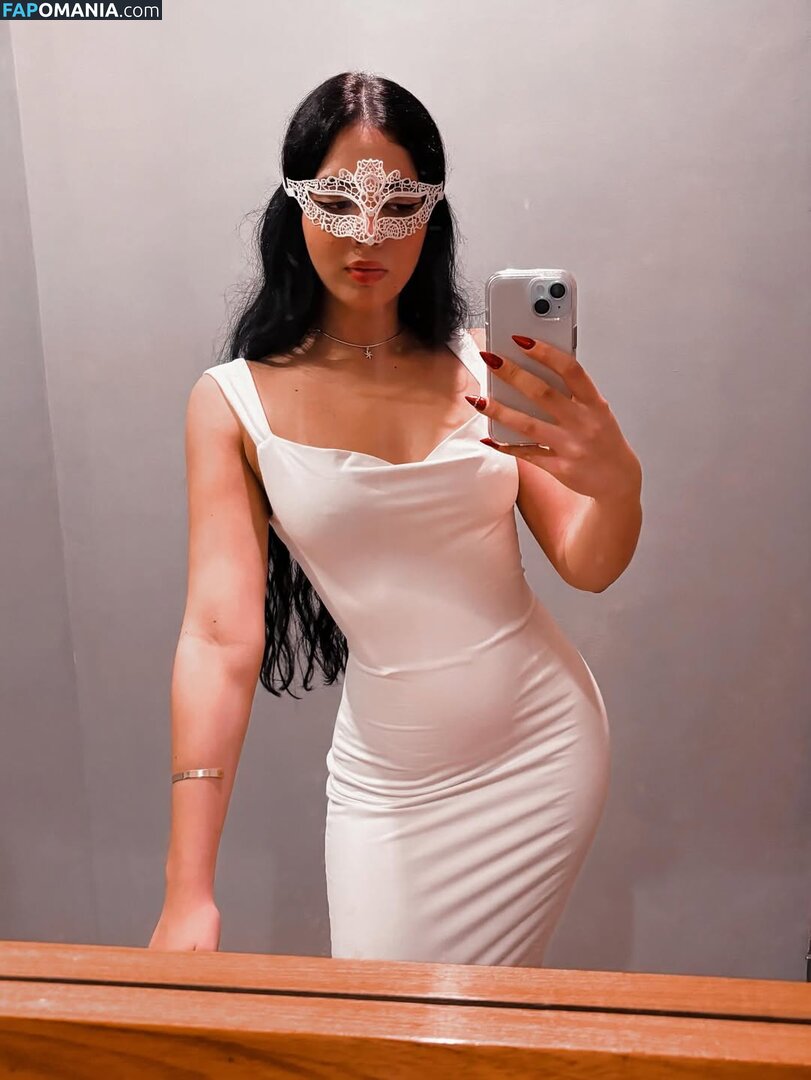 Hellen Eliane / dreamg1r1 / hellen_eliane Naakt OnlyFans  Gelekte foto #1