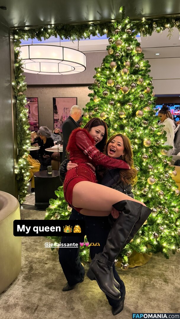 Huh Yunjin 허윤진 / LESSERAFIM / yunjin_lesserafims Naakt OnlyFans  Gelekte foto #1