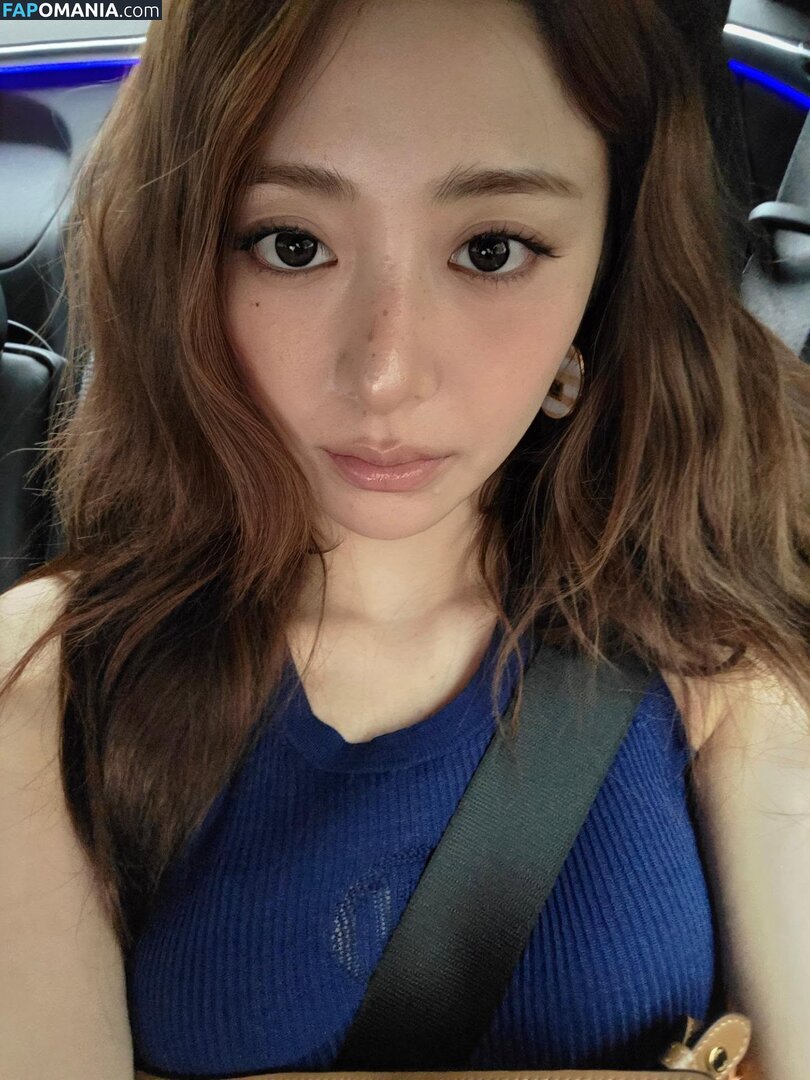 Huh Yunjin 허윤진 / LESSERAFIM / jenaissante Naakt OnlyFans  Gelekte foto #88