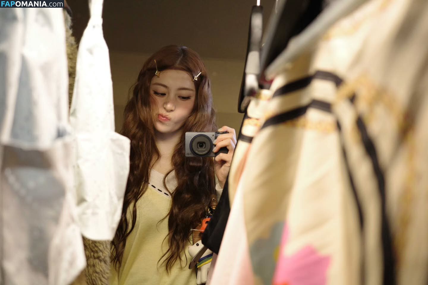 Huh Yunjin 허윤진 / LESSERAFIM / jenaissante Naakt OnlyFans  Gelekte foto #92