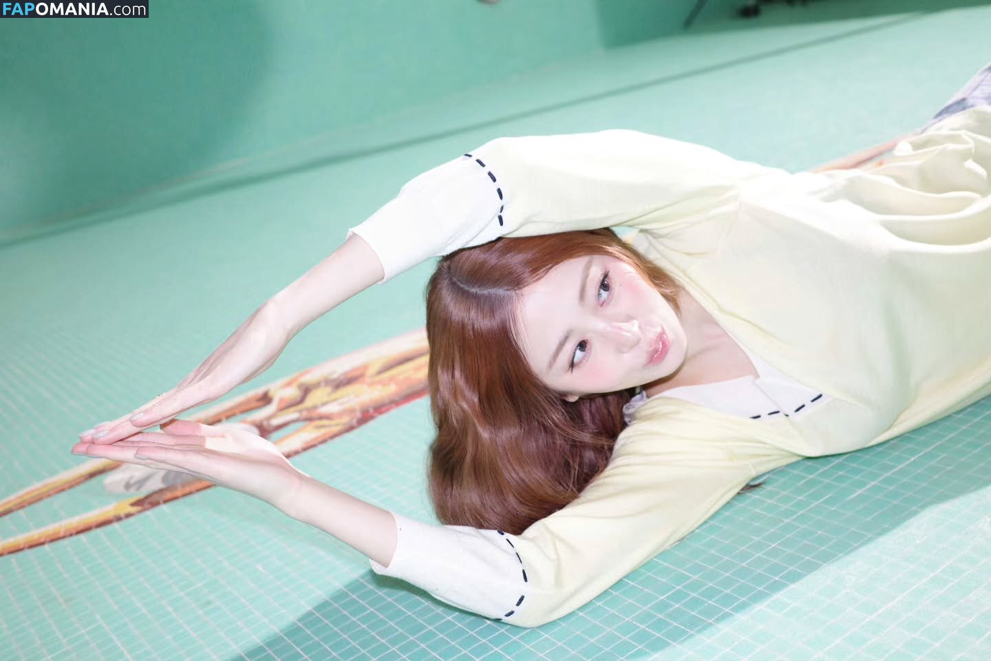 Huh Yunjin 허윤진 / LESSERAFIM / jenaissante Naakt OnlyFans  Gelekte foto #98