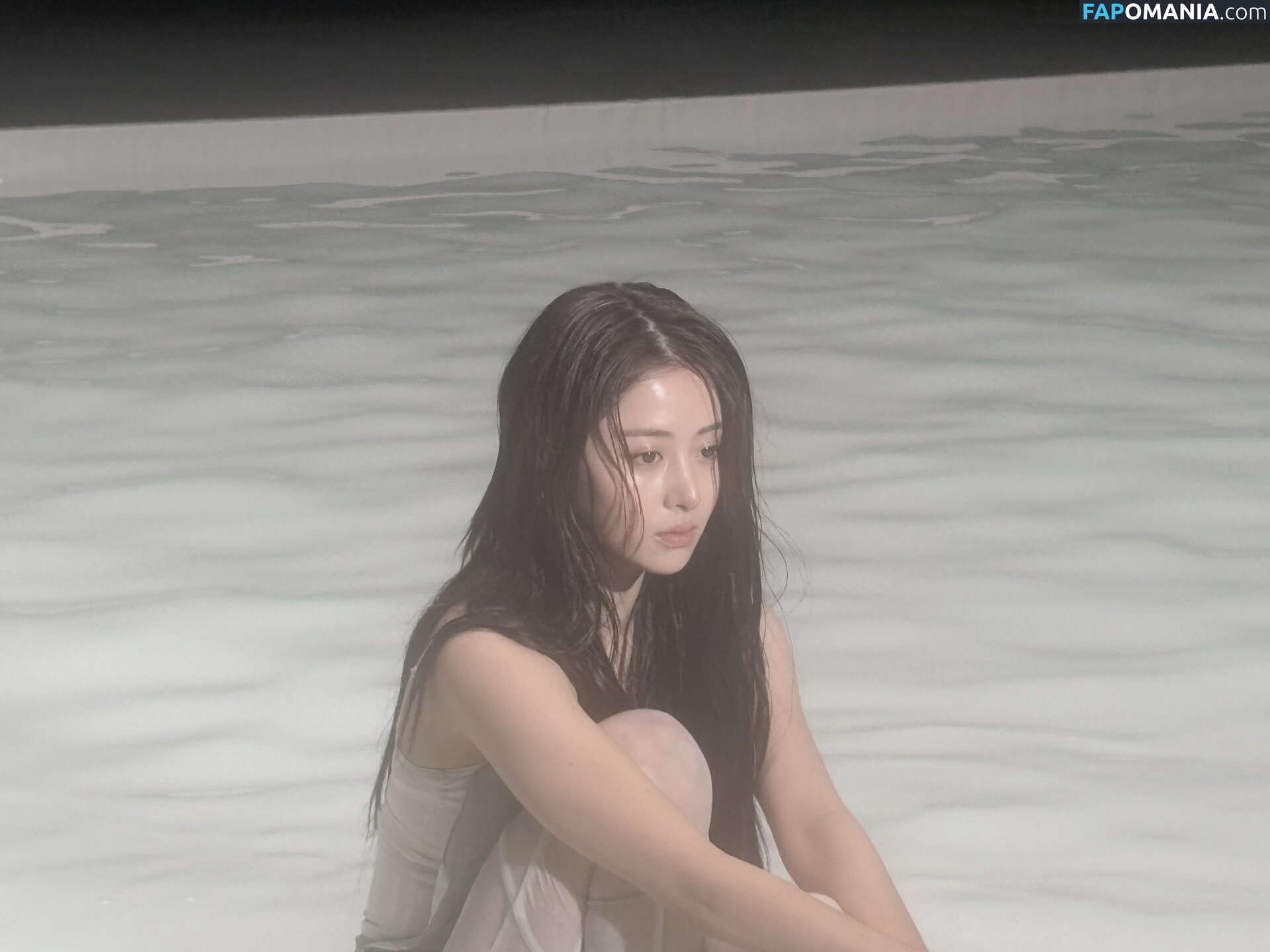 Huh Yunjin 허윤진 / LESSERAFIM / jenaissante Naakt OnlyFans  Gelekte foto #126