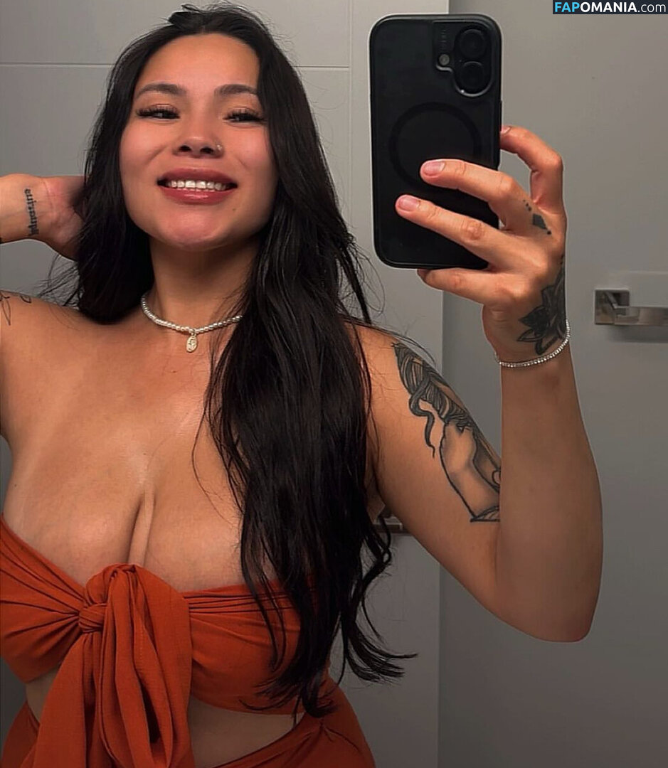 Hvvrmonyy / https: Naakt OnlyFans  Gelekte foto #2