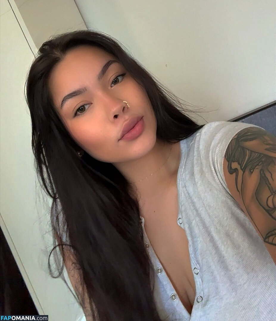 Hvvrmonyy / https: Naakt OnlyFans  Gelekte foto #3