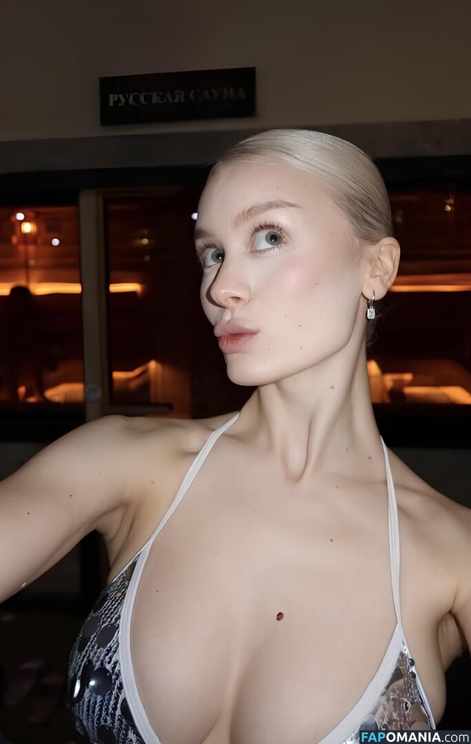 i_am_doshik / i_am_doshik  / i_am_doshik / Dasha Doshik Naakt OnlyFans  Gelekte foto #1