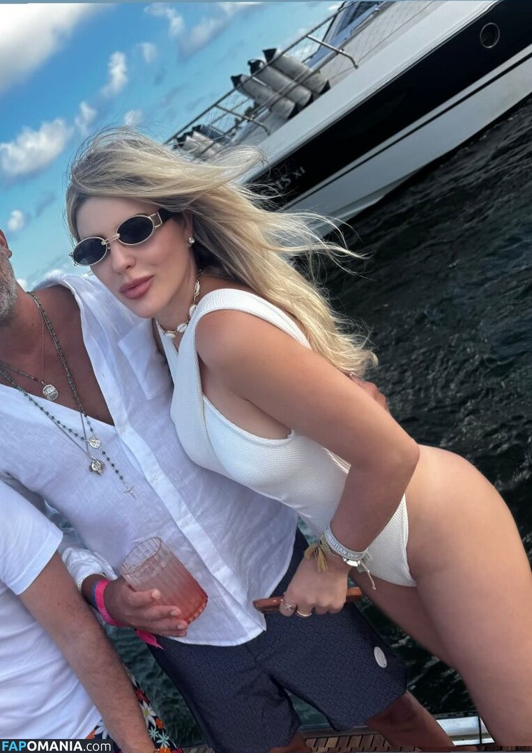 Íris Stefanelli / https: / irisstefanelli Naakt OnlyFans  Gelekte foto #3