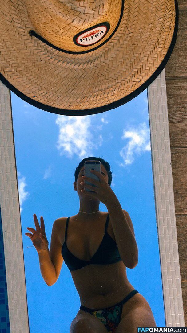 Iasmin Melo / ia.meloo Naakt OnlyFans  Gelekte foto #1
