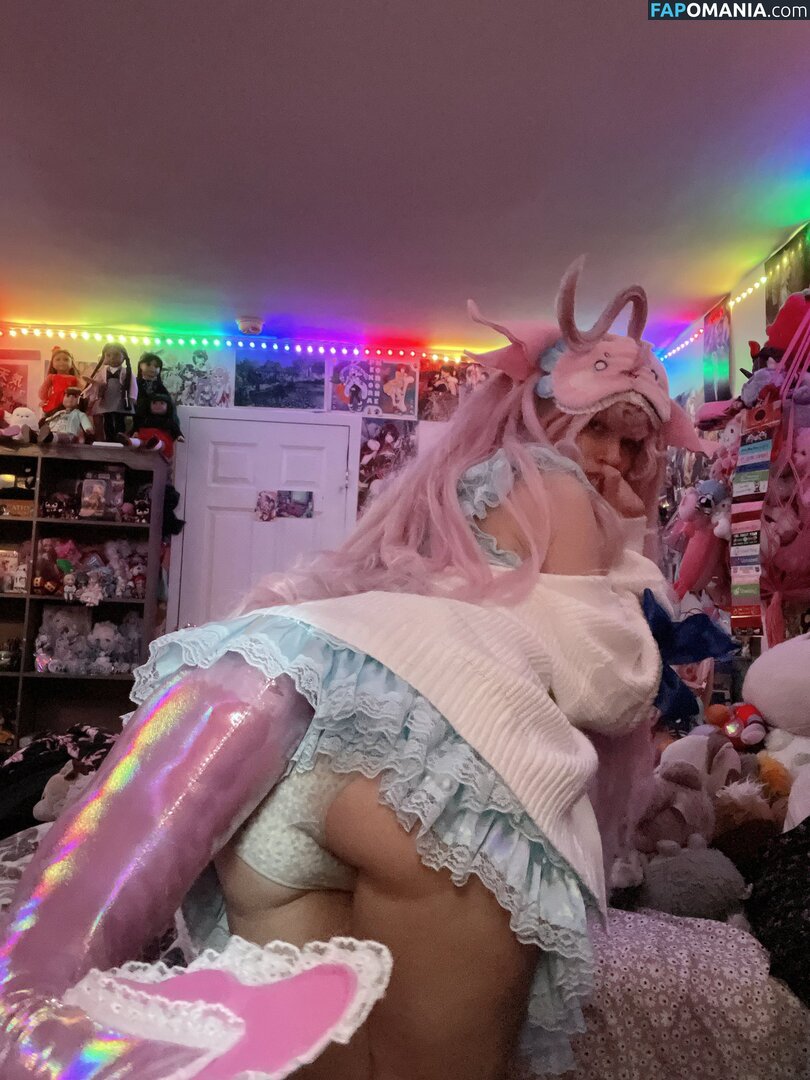 https: / ichiumu.cos Naakt OnlyFans  Gelekte foto #2