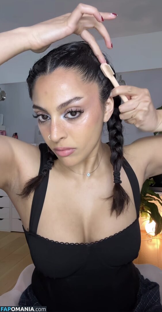 alycakes__ / iconicakes / sara deshmukh / saradeshmukhhh Naakt OnlyFans  Gelekte foto #18