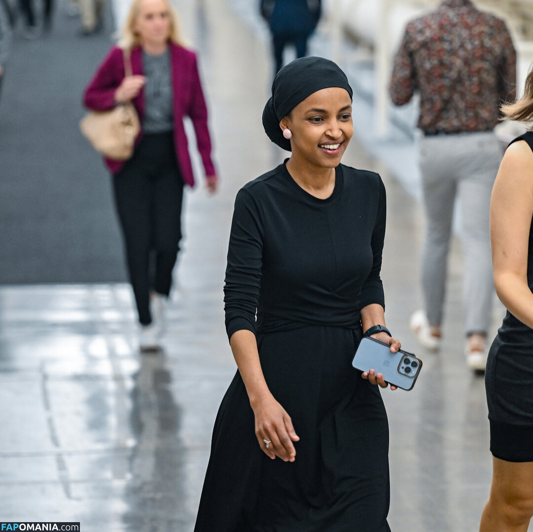 Ilhan Omar Naakt OnlyFans  Gelekte foto #4
